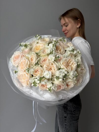 White O’Hara & Stock Flower Cloud